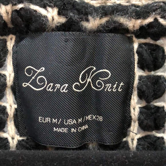 Beautiful Lara Knit Sweater Cardigan - Picture 3 of 3